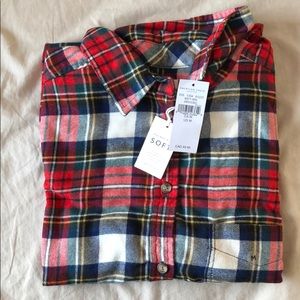 Soft plaid long sleeves by: American Eagle